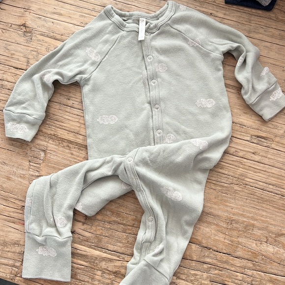 Rylee & Cru - Cloud Snap Onesie - Picture 5 of 8